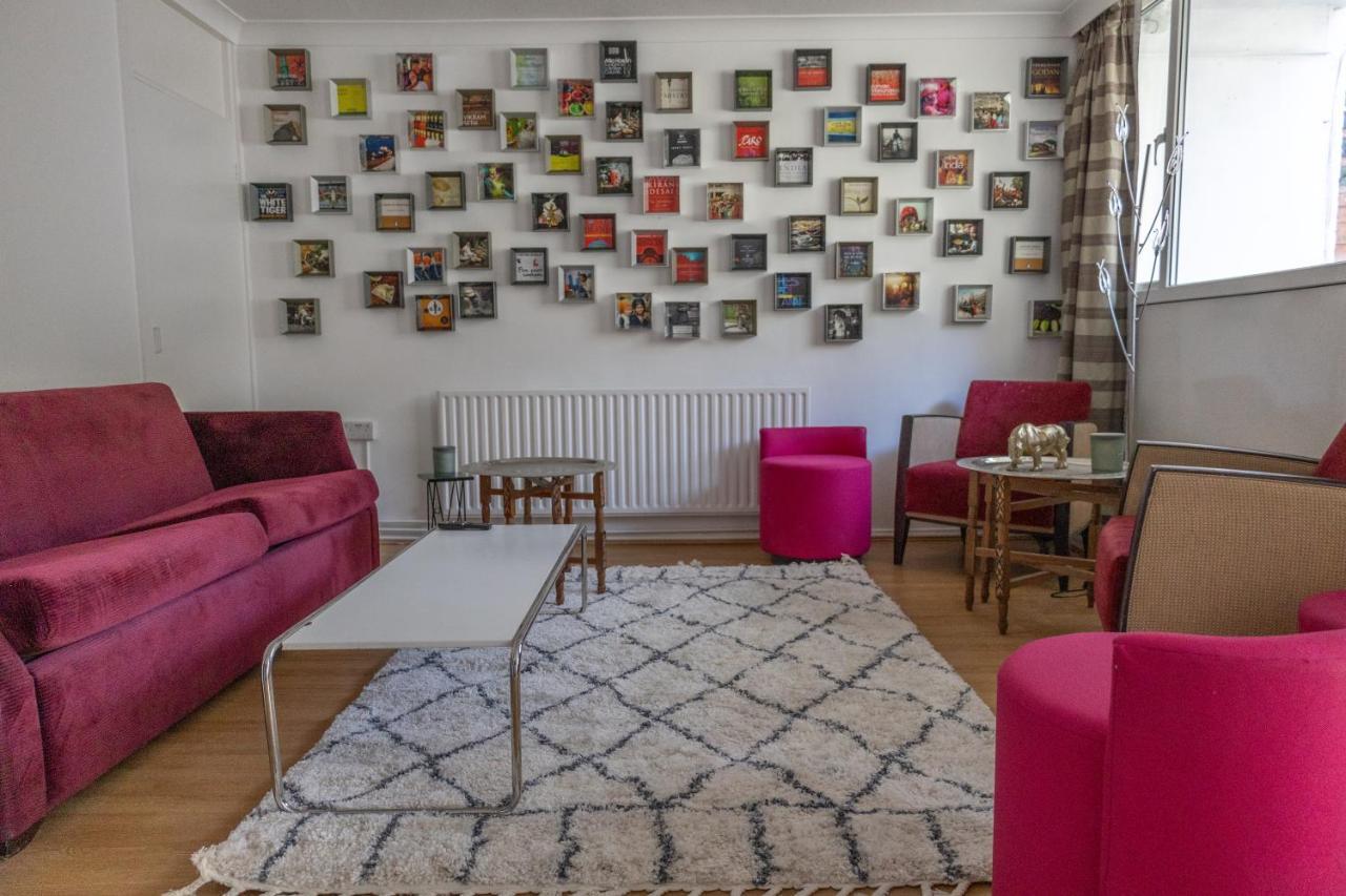 Villa London - 4 Bed - Sleeps 8 - Garden - Pet Friendly Exterior foto
